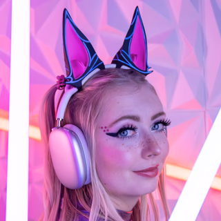 Photo of a female model wearing Headphones